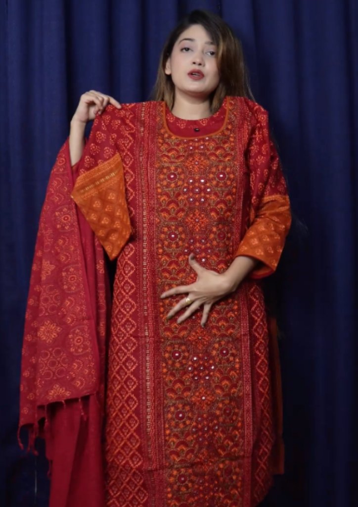 আড়ং কটন ফ্রেবিক এর থ্রিপিস By ZENA Brand